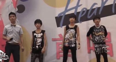 登顶娱乐圈微盘,登顶微盘，谁主沉浮？